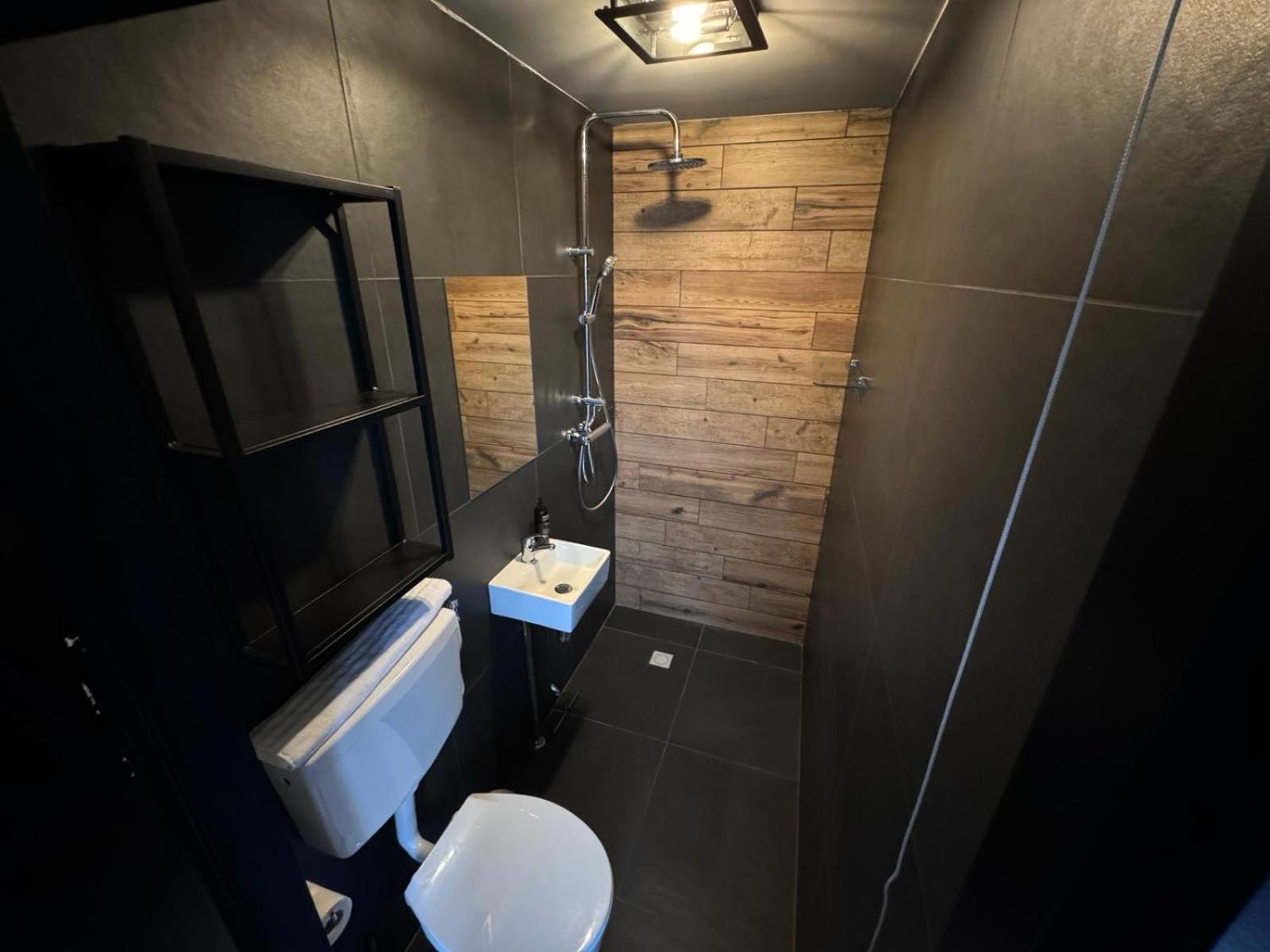 Modern Guest House. Bergen Esterno foto